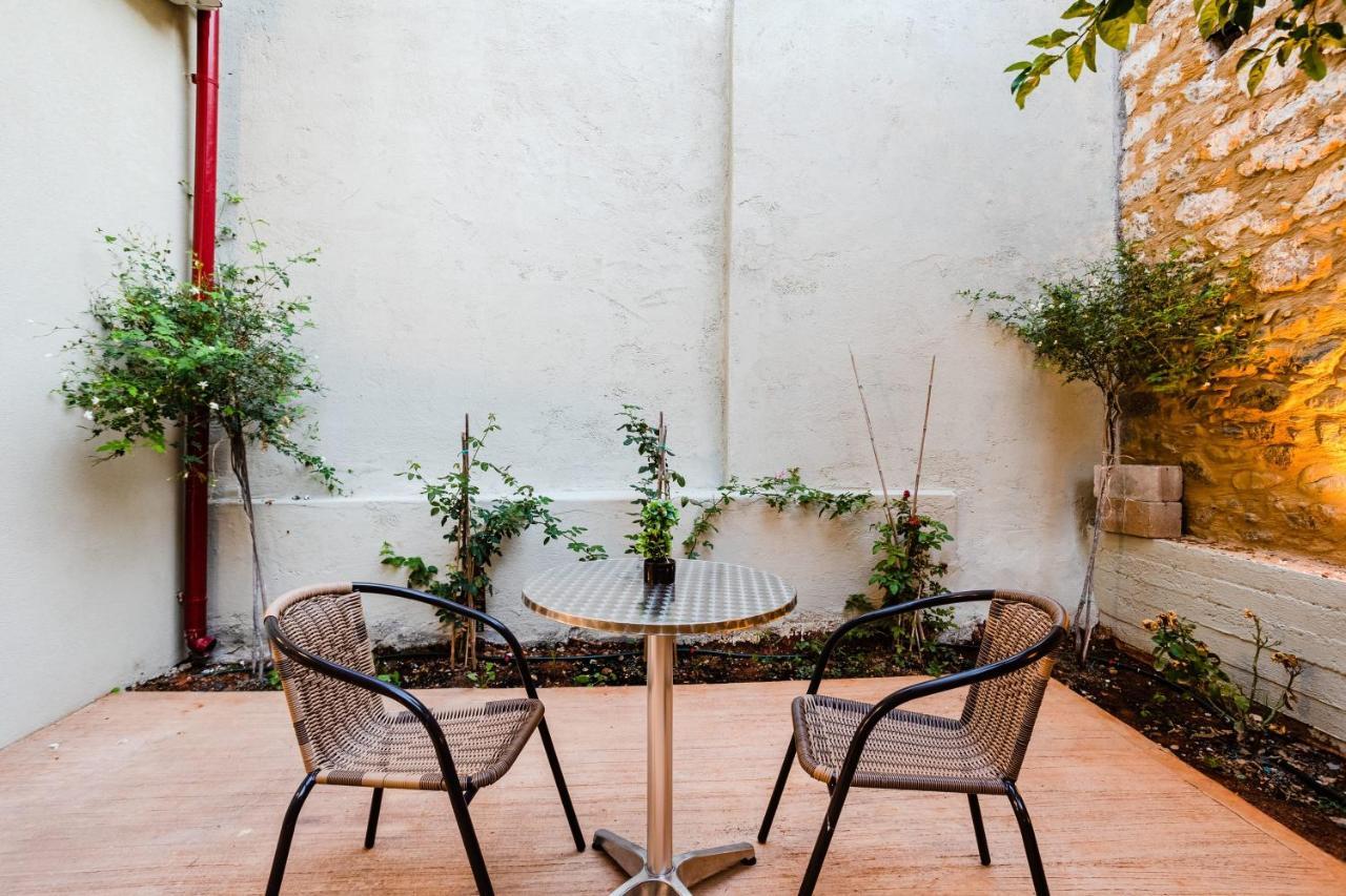 Uncover Kalamata'S Hidden Gem - Cosy City Nest Exterior foto